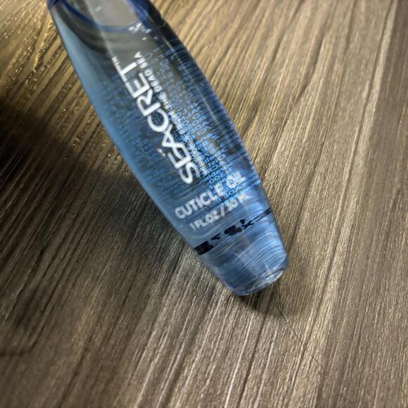 Seacret Cuticle Oil Manicure Minerals From The Dead Sea 1 fl.oz NEW - Picture 3 of 4